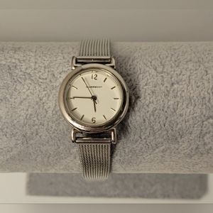 ⌚️ Like New! Claremont Women's Watch